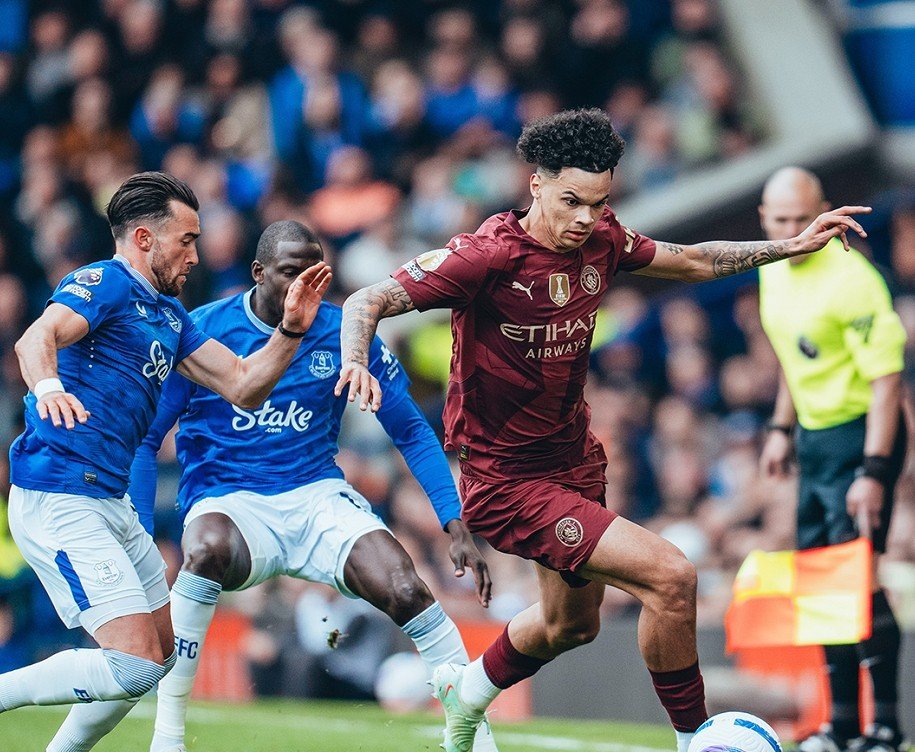 详细阅读:转会期欧篮联焦点战;萨克拉门托国王临场应变;媒体盛赞;身体对抗强度拉满的简单介绍英雄联盟竞猜 转会期欧篮联焦点战;萨克拉门托国王临场应变;媒体盛赞;身体对抗强度拉满的简单介绍英雄联盟竞猜